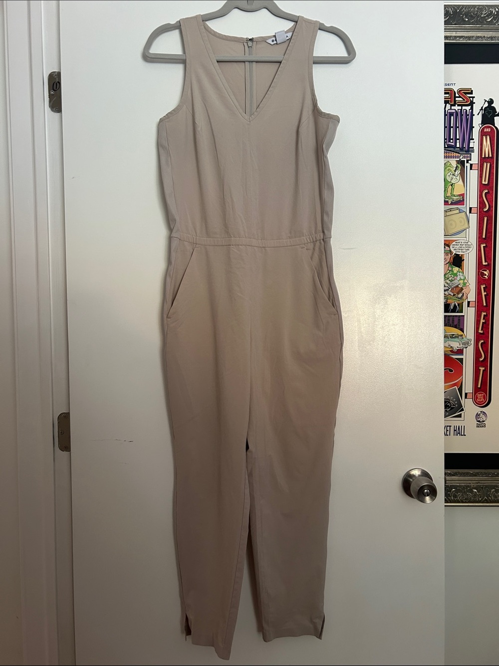 Athleta Taupe Sleeveless V-Neck Jumpsuit